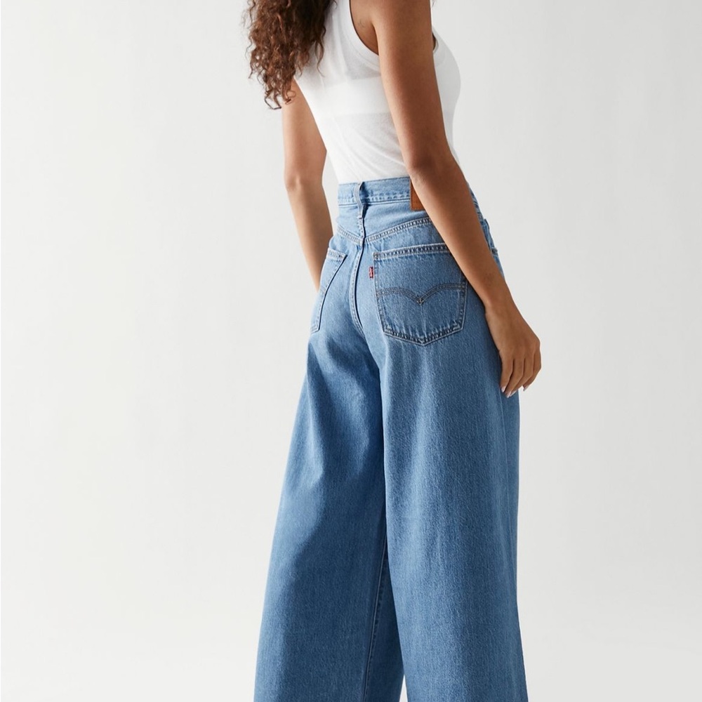 Free People Levi’s XL Flood Jean - Picture 3 of 7